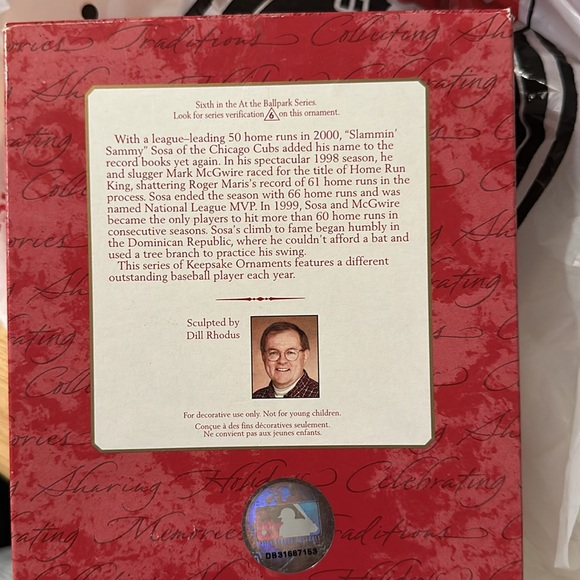 2001 Sammy Sosa Christmas ornament collector series - Picture 3 of 5